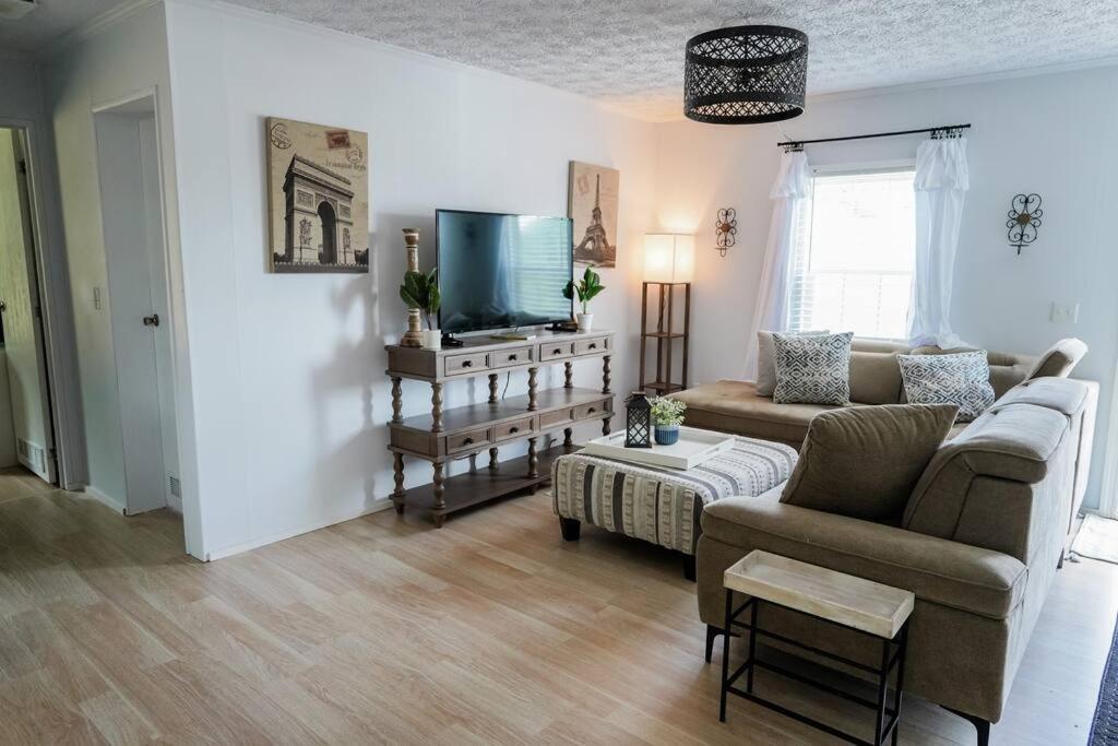 Beautiful Stylish 3 Bedroom Home In 格林维尔 外观 照片