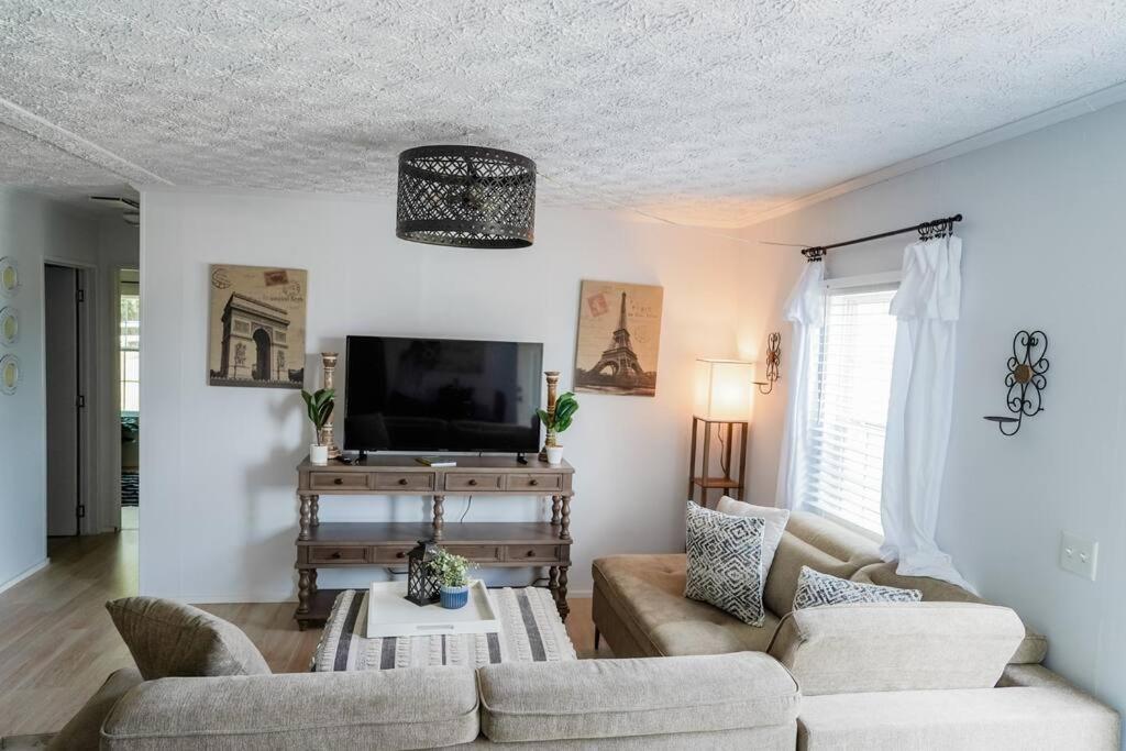 Beautiful Stylish 3 Bedroom Home In 格林维尔 外观 照片